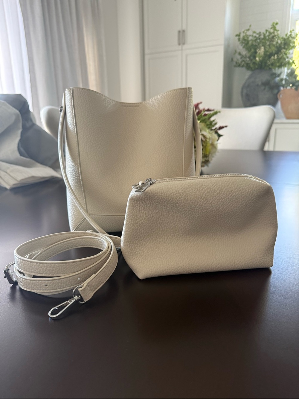 White bucket bag